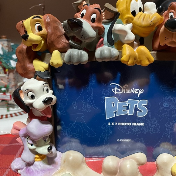 Disney Pets Dogs Photo Picture Frame 5 X 7, Pet Photo Frame - Picture 2 of 7